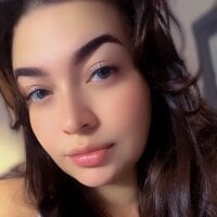 sarahreyess_11 webcam model