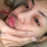 Pretty_Filipina's Offline Chat Room