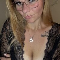 jennylila model avatar