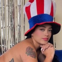 alondragomez__ model avatar
