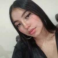 ahri_moon1 webcam model