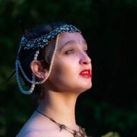 MercedesGold's Offline Chat Room