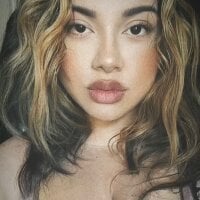 Wet_Dreamz's Offline Chat Room