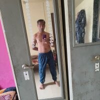 FriendlyWing0 webcam