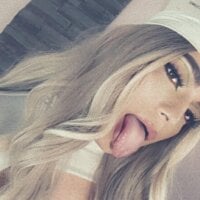 rose_sexx0's Profile Pic