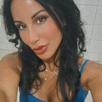 AnaEllada webcam model