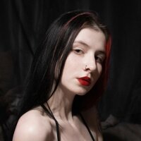 DareleneCollinge's Offline Chat Room