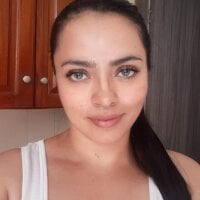 Phòng Chat Ngoại tuyến anaabeell1