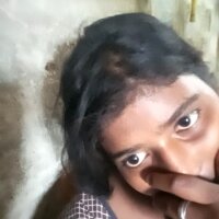 7chinni nude on webcam for live porn video chat