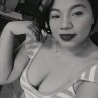 EVELIIN-ROSS' Offline Chat Room