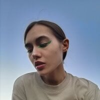 KellyWatson's Avatar Pic