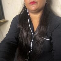 blinder_girl webcam model