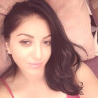 Tiffany2012's Offline Chat Room