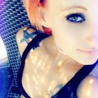 NatalieNicole90's Offline Chat Room