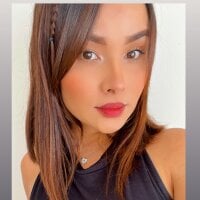 Offline chatovací místnost elinacossio