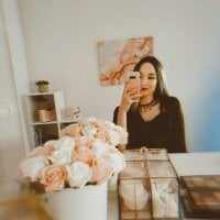 Modelo Webcam LinaLove-: Chat & Show de Sexo en Vivo Gratis | Stripchat