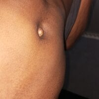 NudeDeenLive Webcam