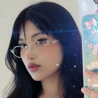 Ju_Kyung webcam model