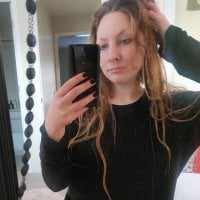 artisticdildo's Offline Chat Room