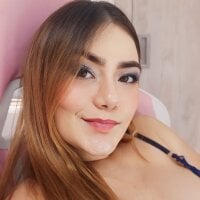 _MiaRosse-'s Offline Chat Room