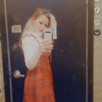 SweetDreams89 webcam