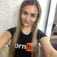 Aleandra_ Offline Chatraum