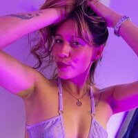 Agatha_Honey8 webcam
