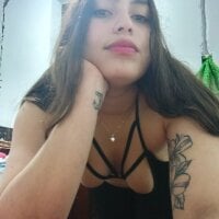XandraF webcam model
