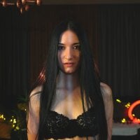 LessyLuiz webcam model