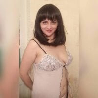 Christine_Kathie's Offline Chat Room