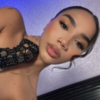 Aria_HartOficial webcam model
