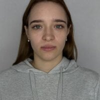 EllaineHaig's Offline Chat Room