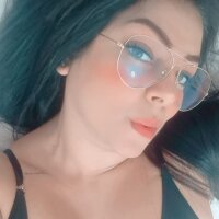 KarlaFtBryan's Offline Chat Room