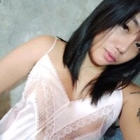 YourNikkieXxx webcam