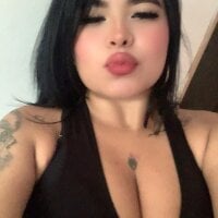 Naaomi_hills webcam