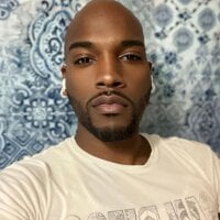 Romieworld's Avatar Pic