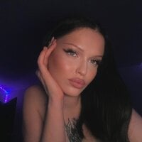 MiaLali webcam