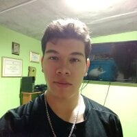 eric_arias17 офлайн чат стая