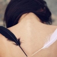 Leyla_Lee's Offline Chat Room