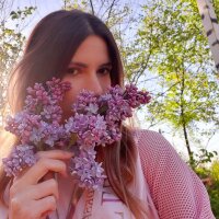 NorahHogan's Offline Chat Room