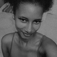 PetitePixie7 Offline Chatraum