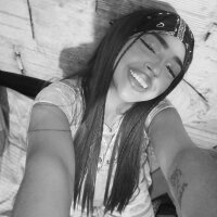 Caroline_Jones94