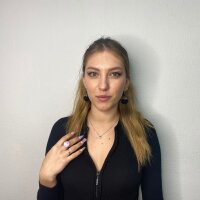 DianaMooree's Offline Chat Room