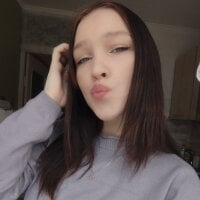 MaxineDancyLive Webcam