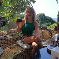 StormIrene's Offline Chat Room