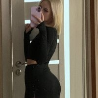 Betty_Blamee webcam model