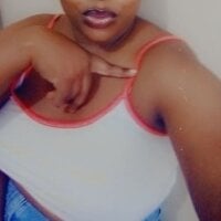 Sassy16 webcam model