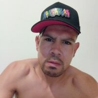 AlbertoPizano webcam