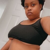 PhenomenallyGinger's Offline Chat Room