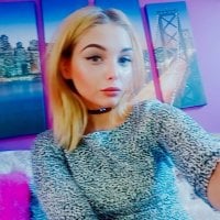 Sara_Darsy's Offline Chat Room